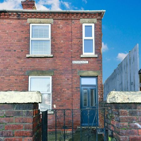 4 Bedroom, 2 Bathroom House - Free Parking Pontefract Dış mekan fotoğraf